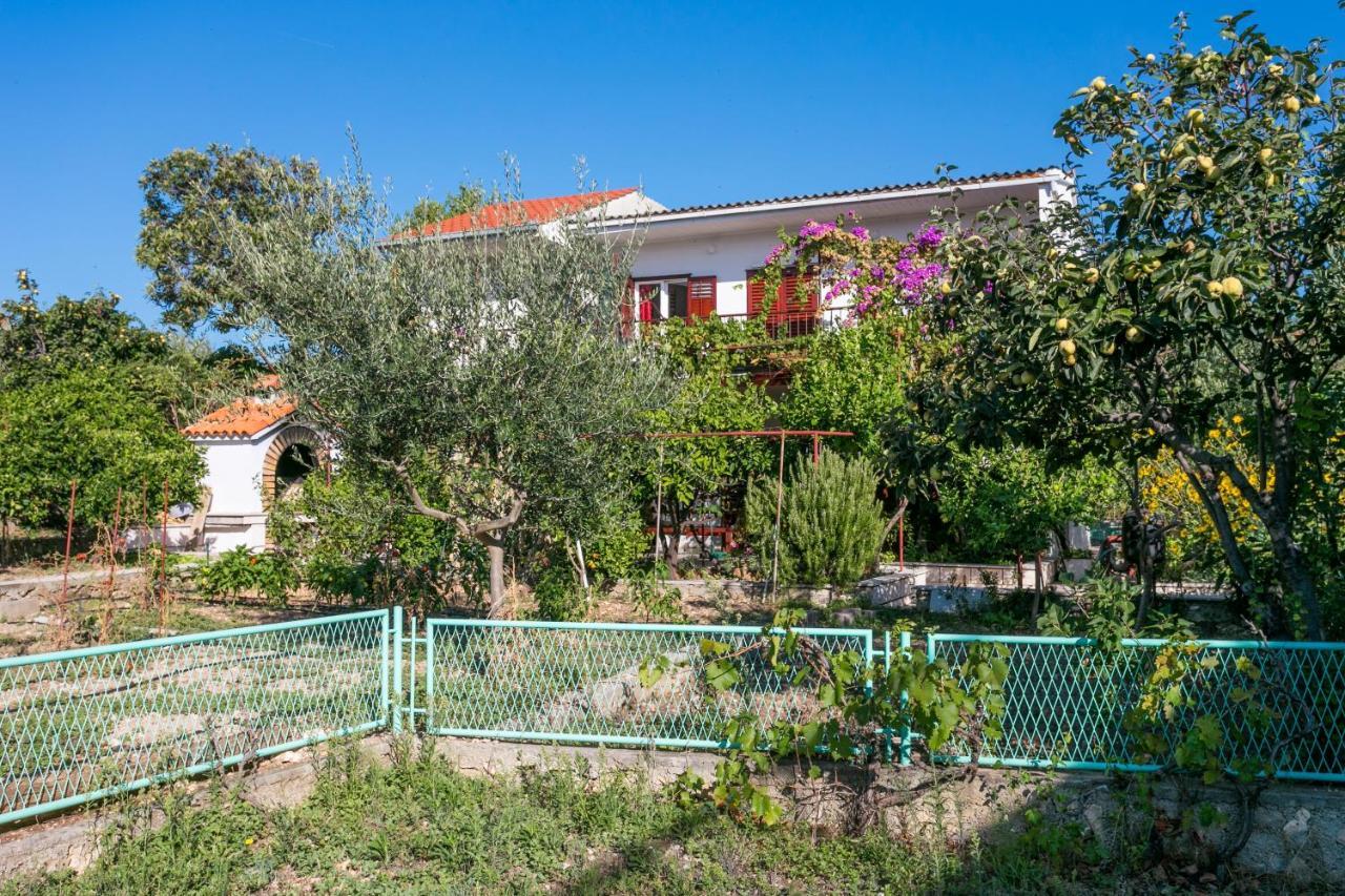 Apartments By The Sea Seget Vranjica, Trogir - 1038 Eksteriør bilde