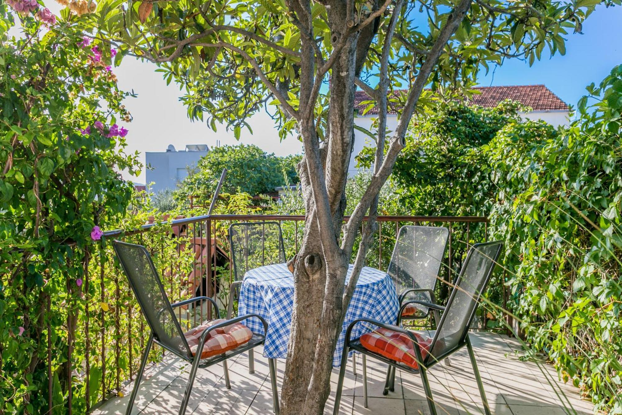 Apartments By The Sea Seget Vranjica, Trogir - 1038 Eksteriør bilde