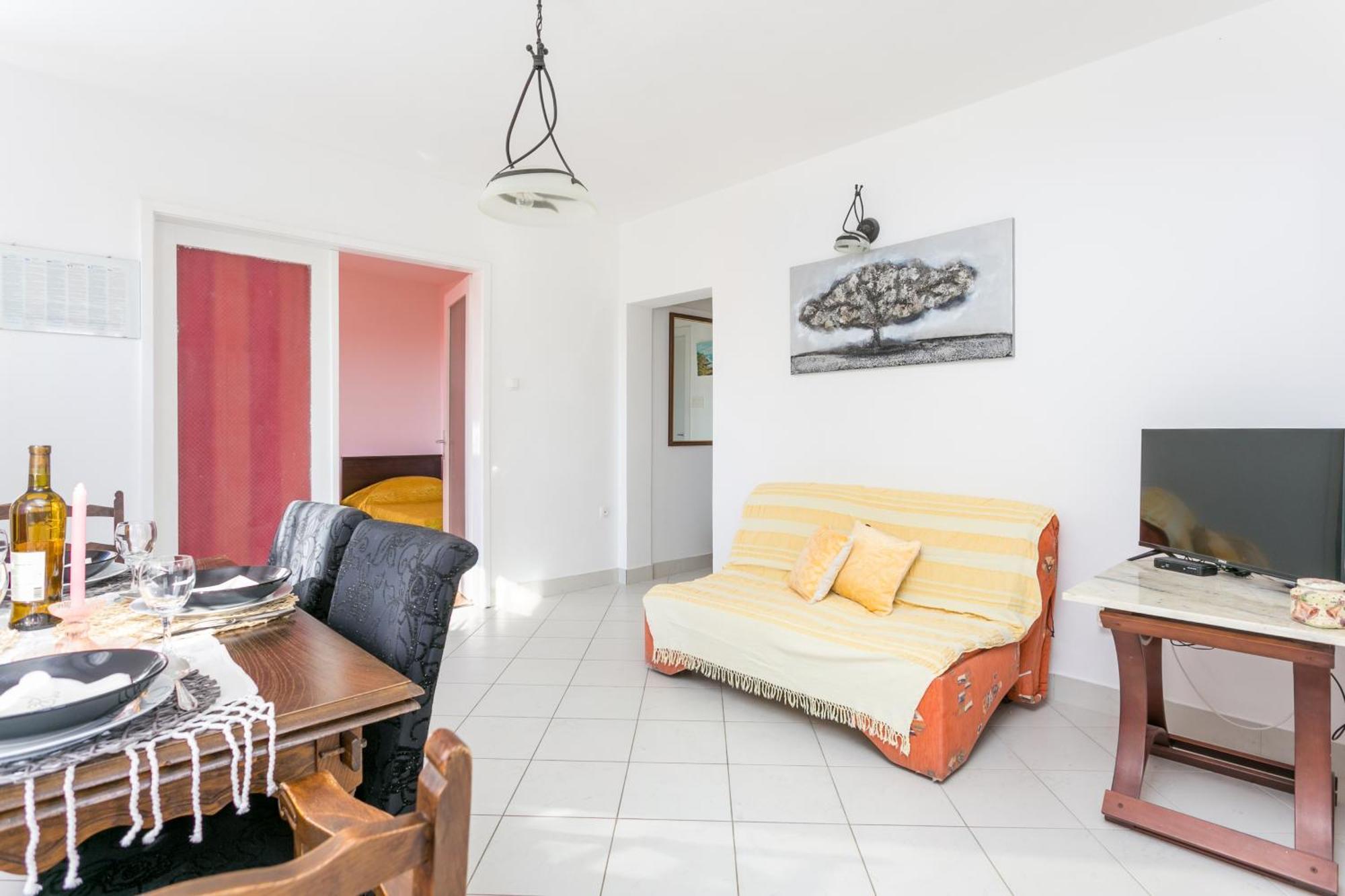Apartments By The Sea Seget Vranjica, Trogir - 1038 Rom bilde